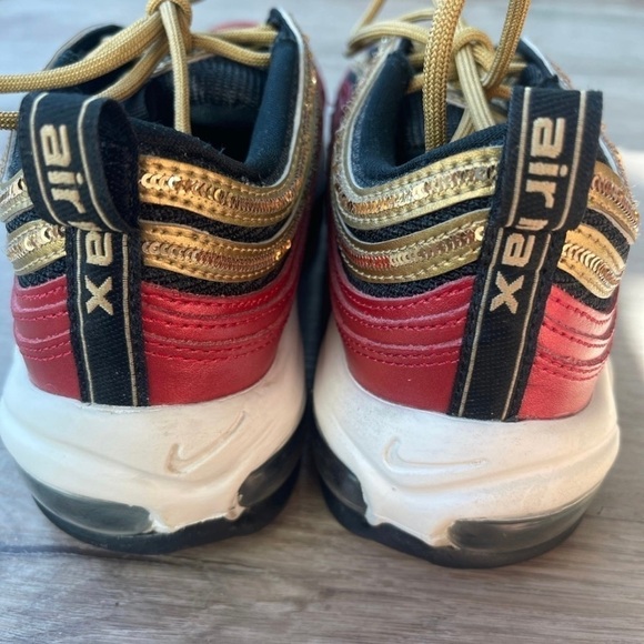 NIKE WOMENS AIR MAX 97 RED METALLIC GOLD SEQUIN SIZE 7.5 - Picture 4 of 13